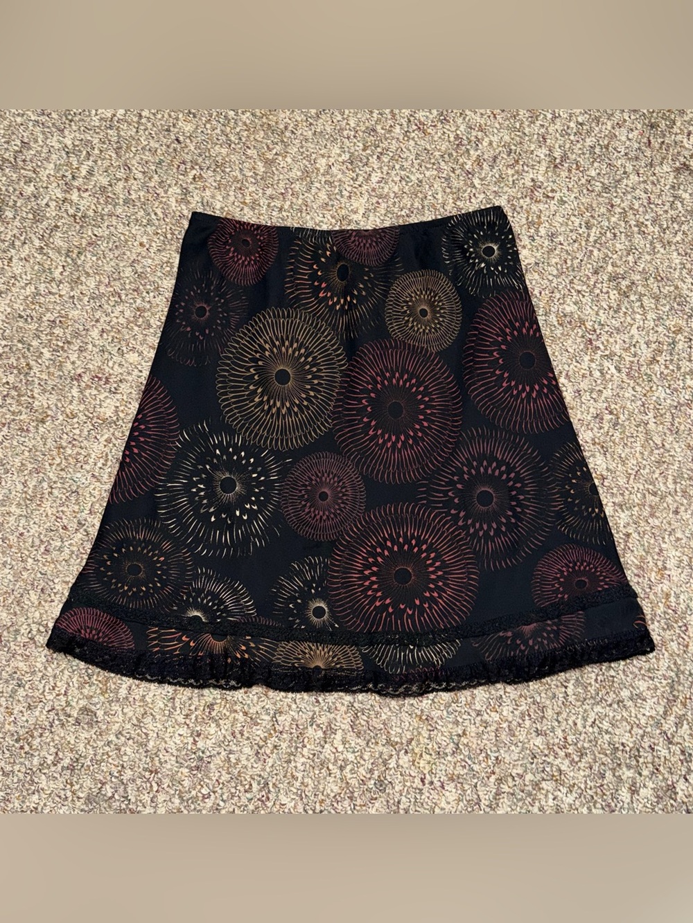 Vintage Y2K 2004 Women's size large skirt Black Firework-Print A-Line Skirt